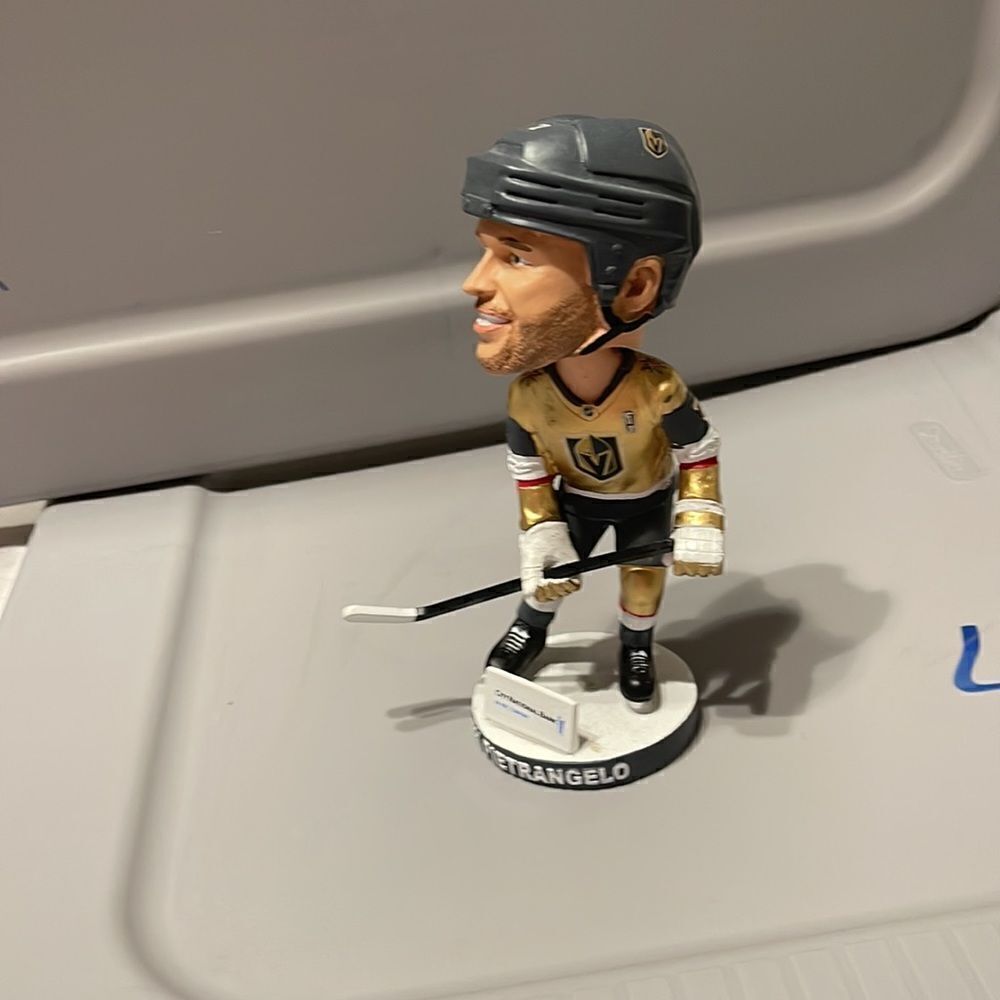 Bobble head Alex Pietrangelo Vegas Golden Knights - Picture 3 of 7